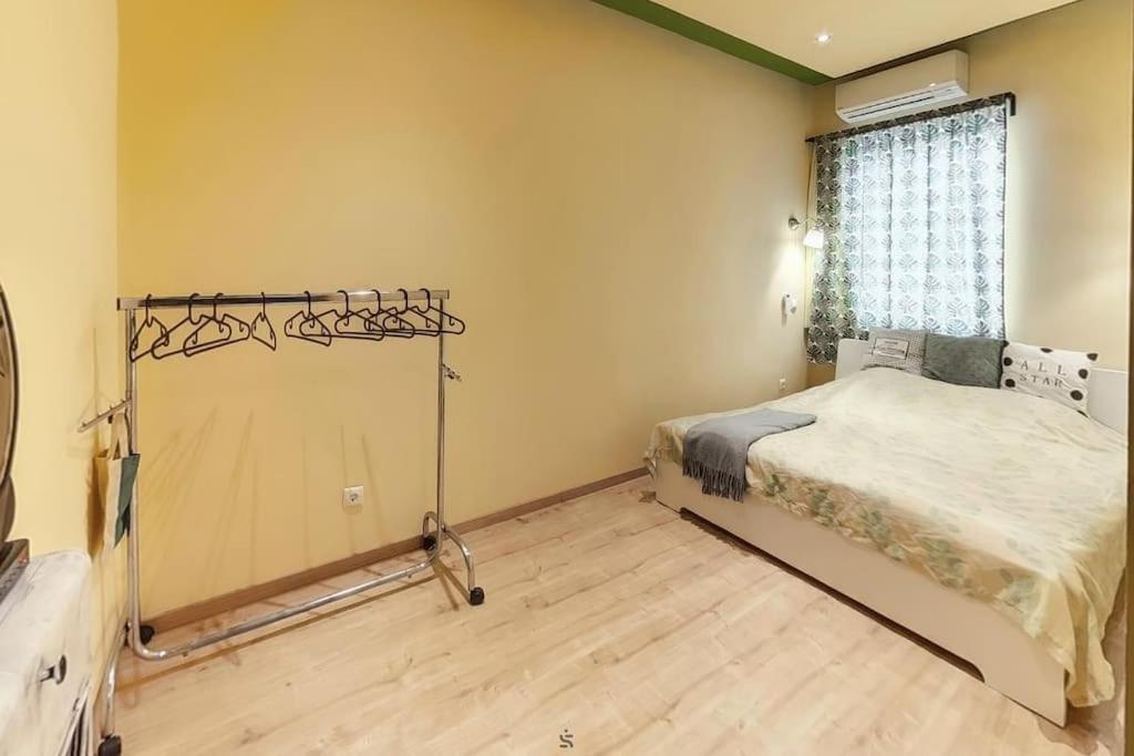 Bright Sunny Apt At Keleti Station,Near Citycenter Budapest Esterno foto
